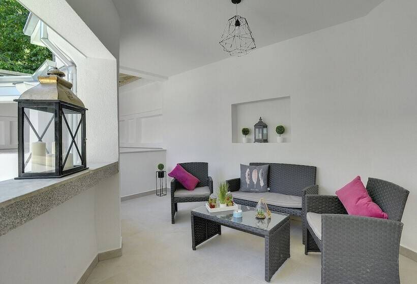 펜션 D&a City Center Apartments