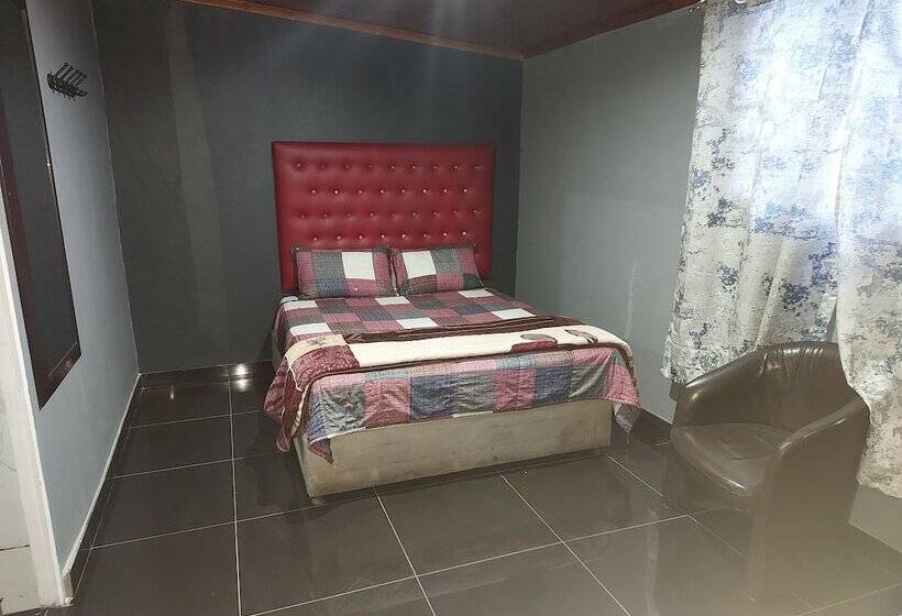 پانسیون Freedom Media Guest House