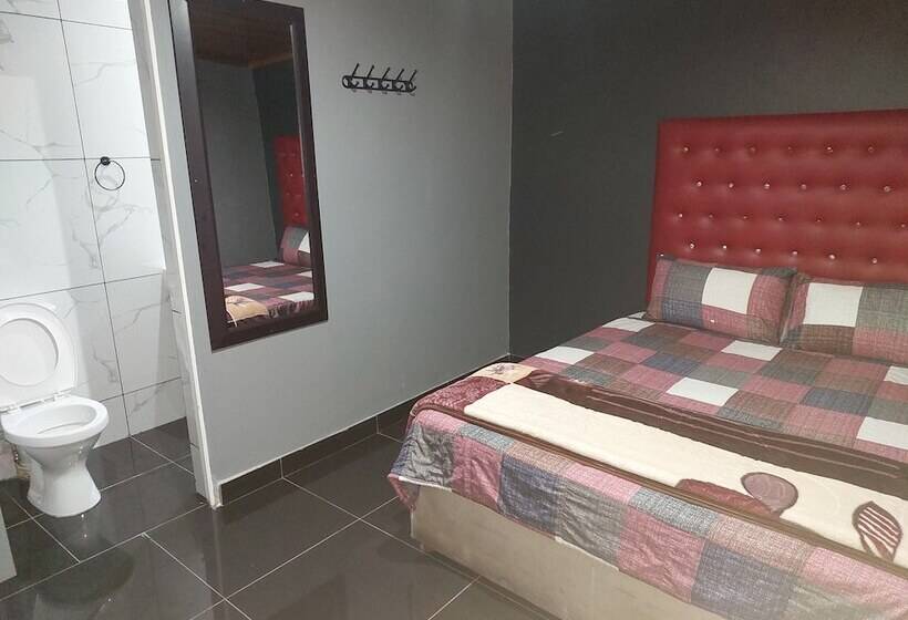 پانسیون Freedom Media Guest House