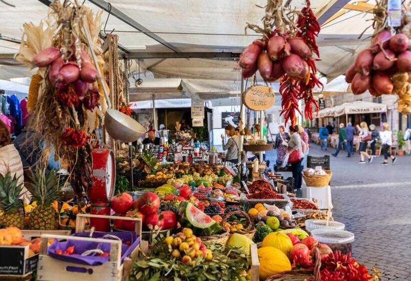 פנסיון Giubbonari Suites