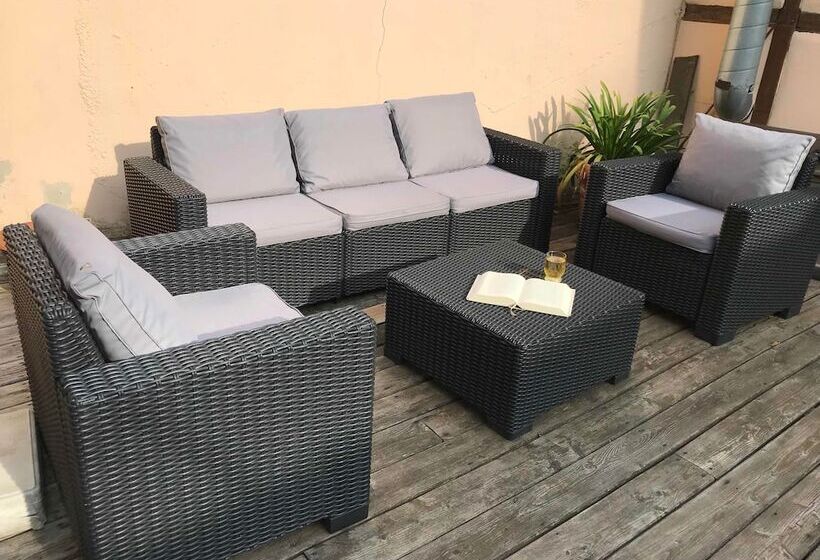 פנסיון Zur Fledermaus