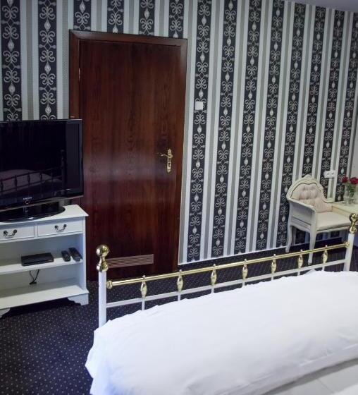 بنسيون Matejki 8