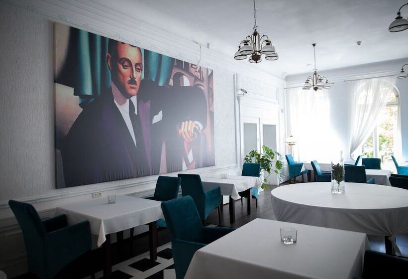 بنسيون Matejki 8