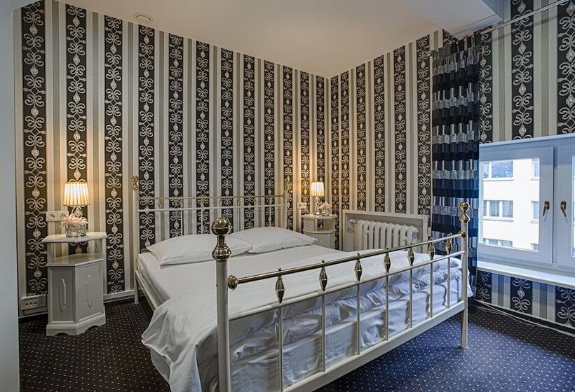 بنسيون Matejki 8