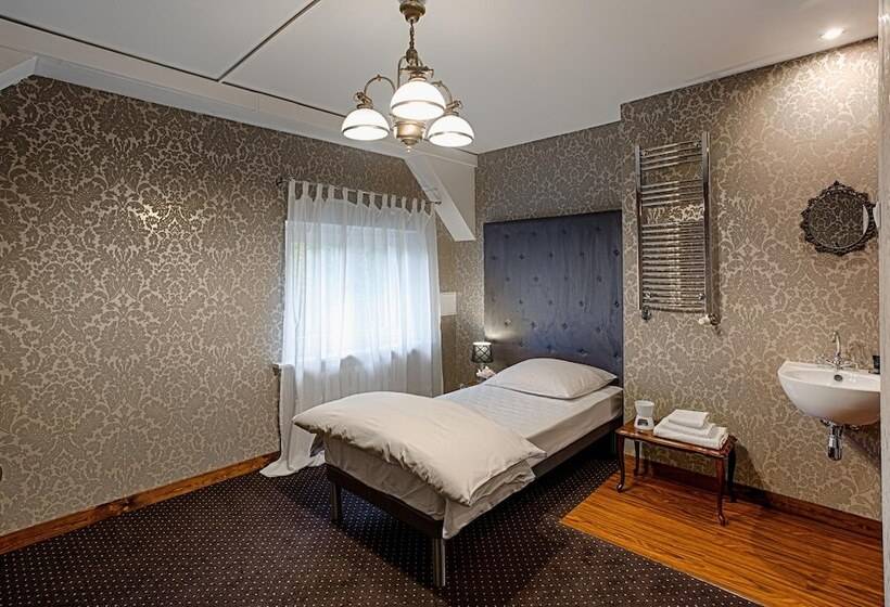 بنسيون Matejki 8