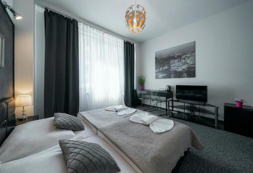 Пансион Penzion Homer Poděbrady