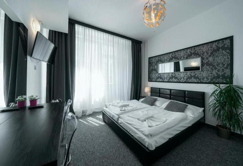 Пансион Penzion Homer Poděbrady