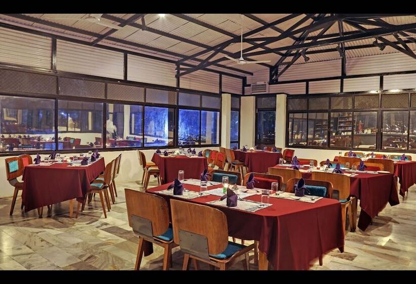 אתר נופש Dera Kumbhalgarh