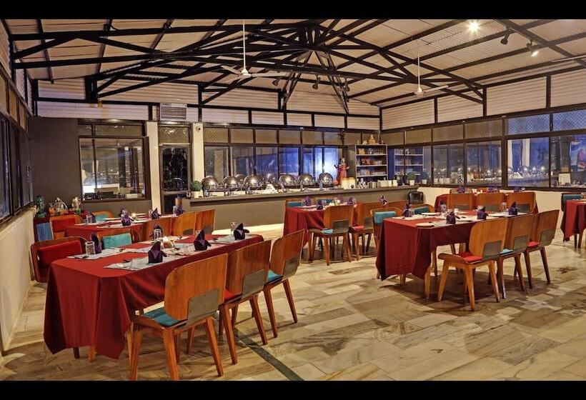 אתר נופש Dera Kumbhalgarh