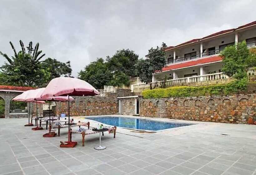 אתר נופש Dera Kumbhalgarh