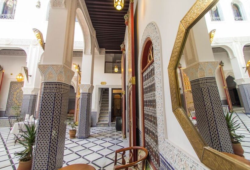 Riad Fes Bab Rcif & Spa
