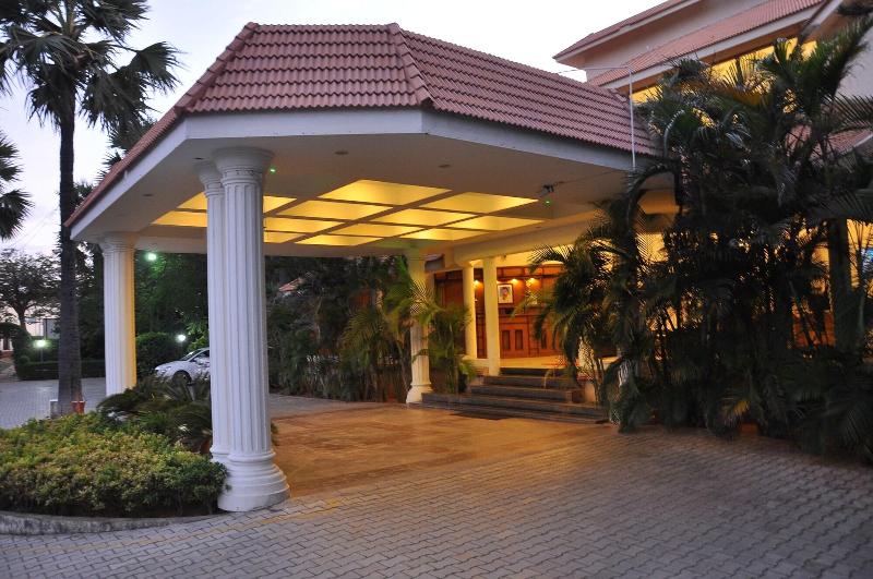 Sathya Park & Resorts