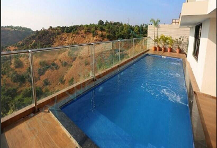 Skywater Villas And Lifestyle