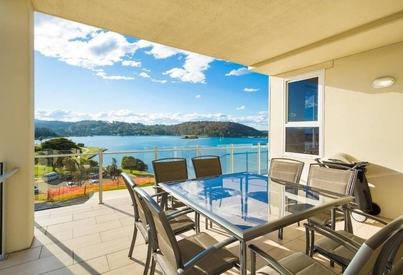 Southbound Escape At The Wharf