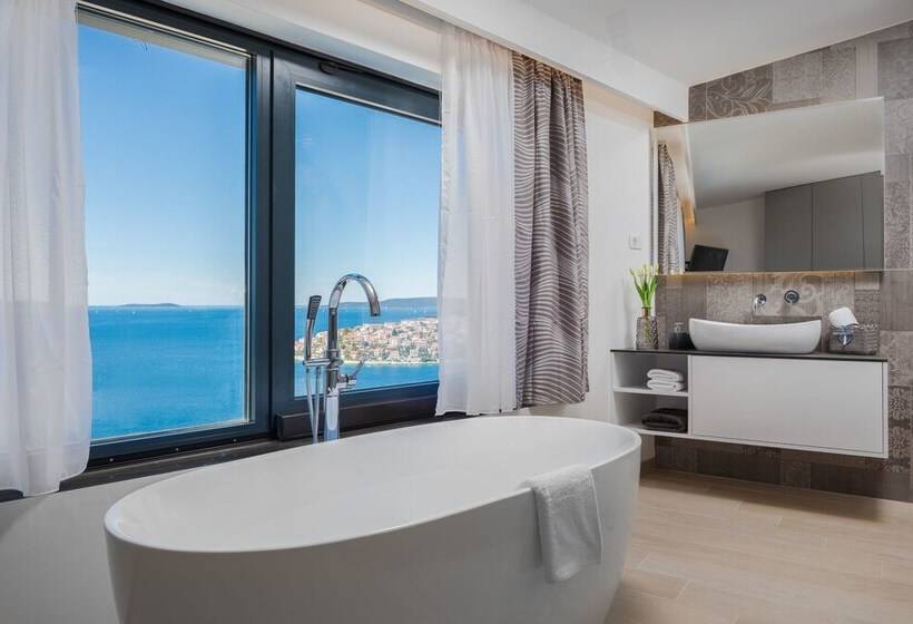 Trogir Pearl Luxury Resort