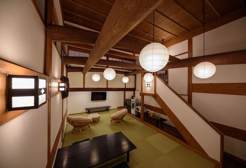 Yufuin Ryokan Okaeri