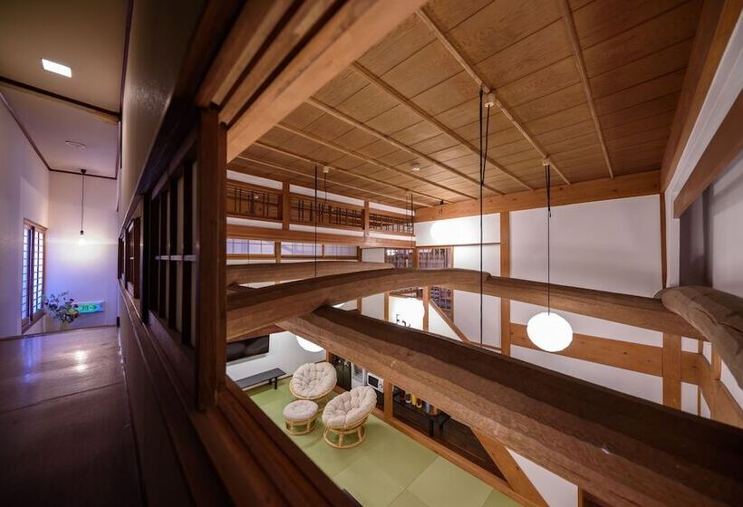 Yufuin Ryokan Okaeri