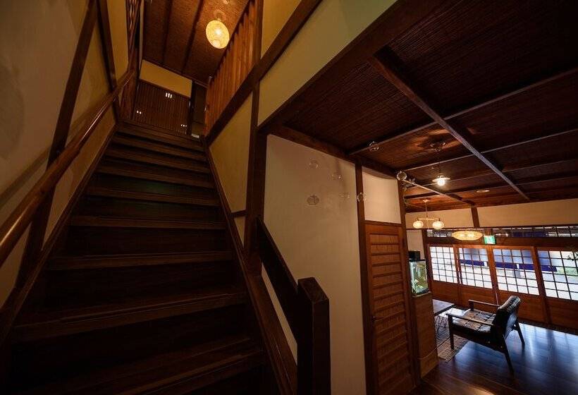 Yufuin Ryokan Okaeri