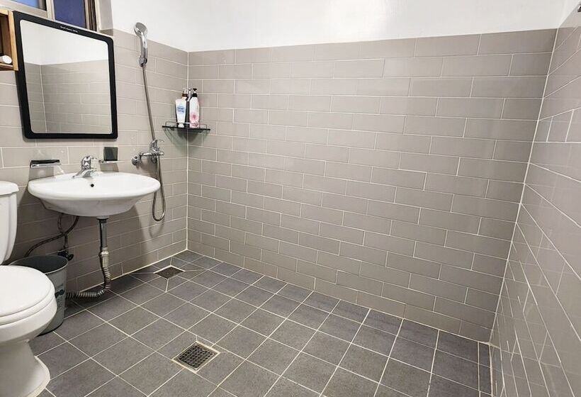 Общежитие Yeobyul Guesthouse