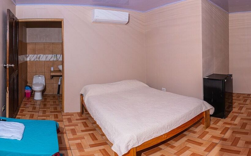 La Cascada   Hostel