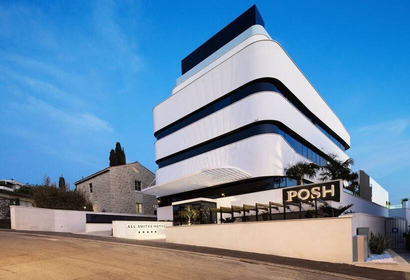 Posh Residence Luxury Suites