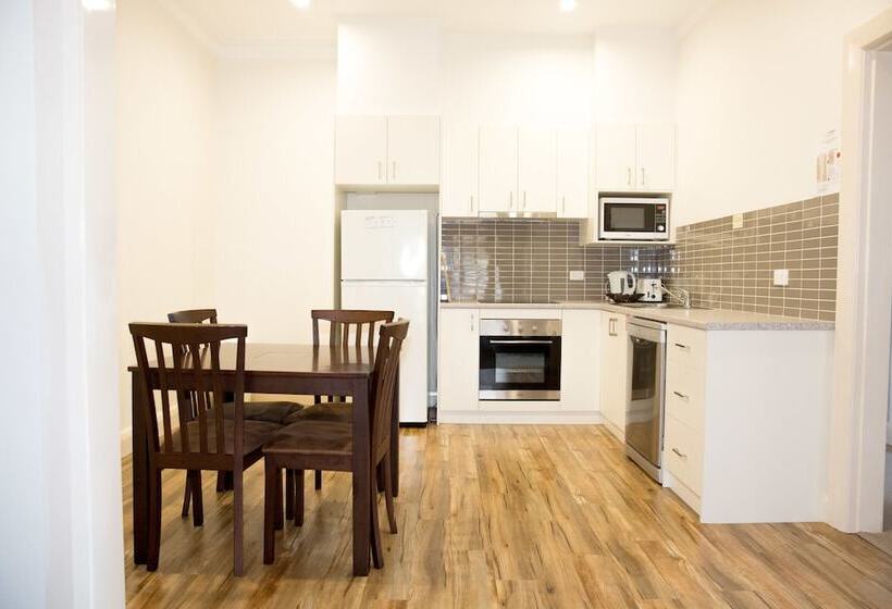 Apartments On Morrow