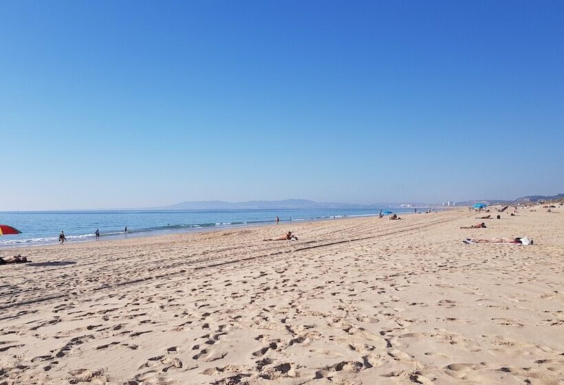 Aroeira Golf And Beach Cottage By Host Point