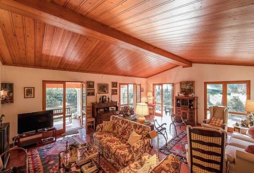 Aroeira Golf And Beach Cottage By Host Point