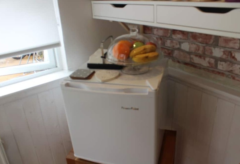 민박 Cois Ba House