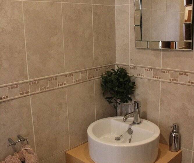 민박 Cois Ba House