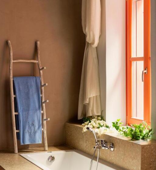 Blue Jasmine Suites