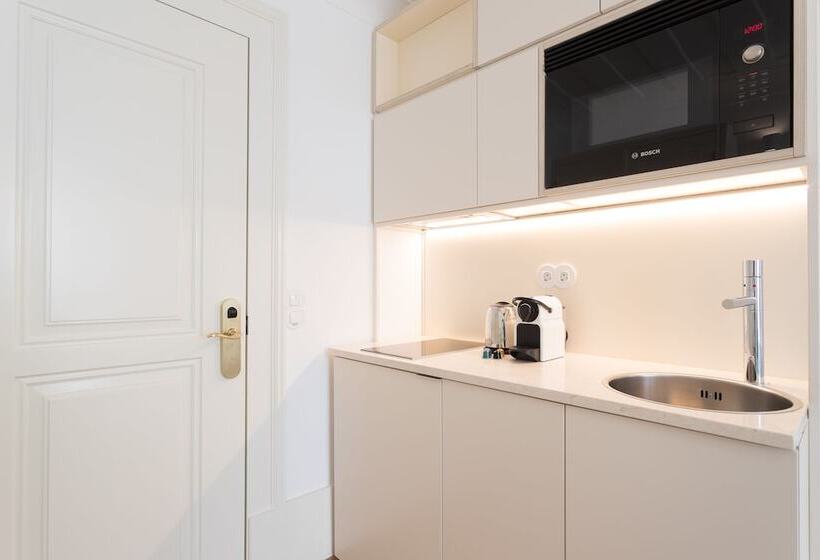 Boutique Chiado Suites