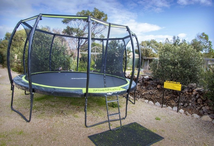 Coorong Cabins  Wren Cabin