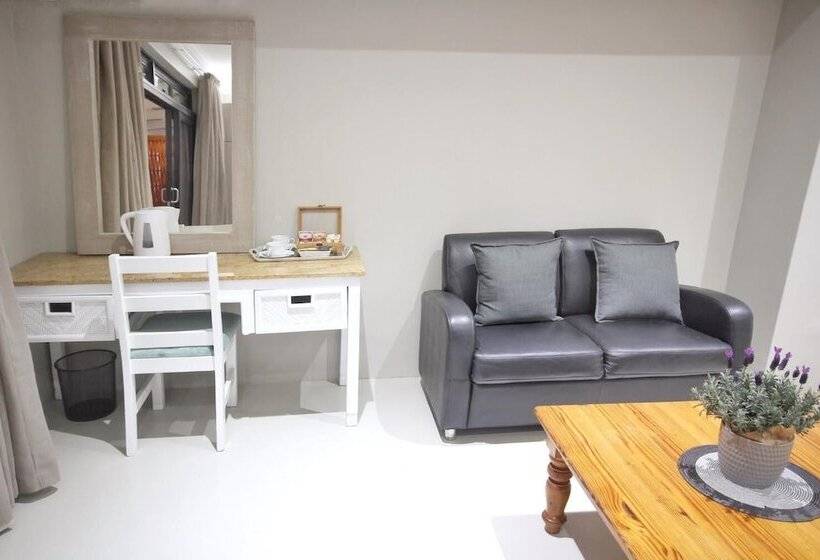 Curry's Post Bed And Breakfast