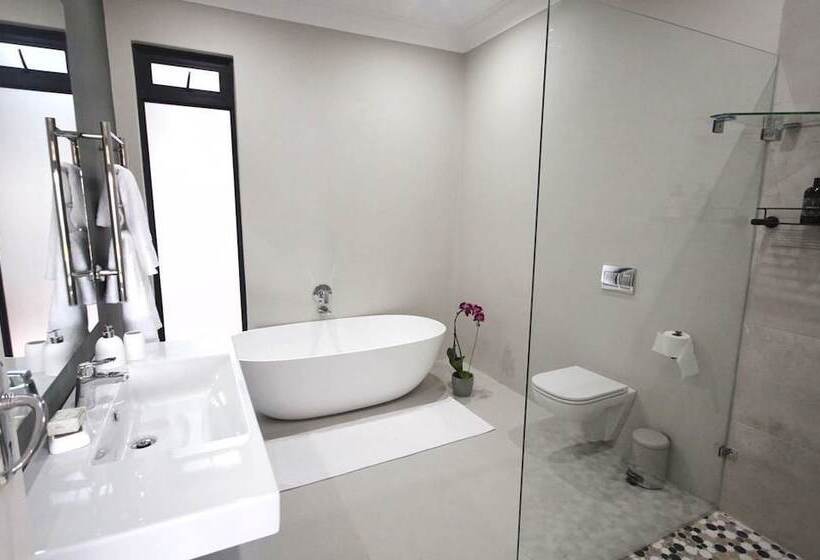 Curry's Post Bed And Breakfast