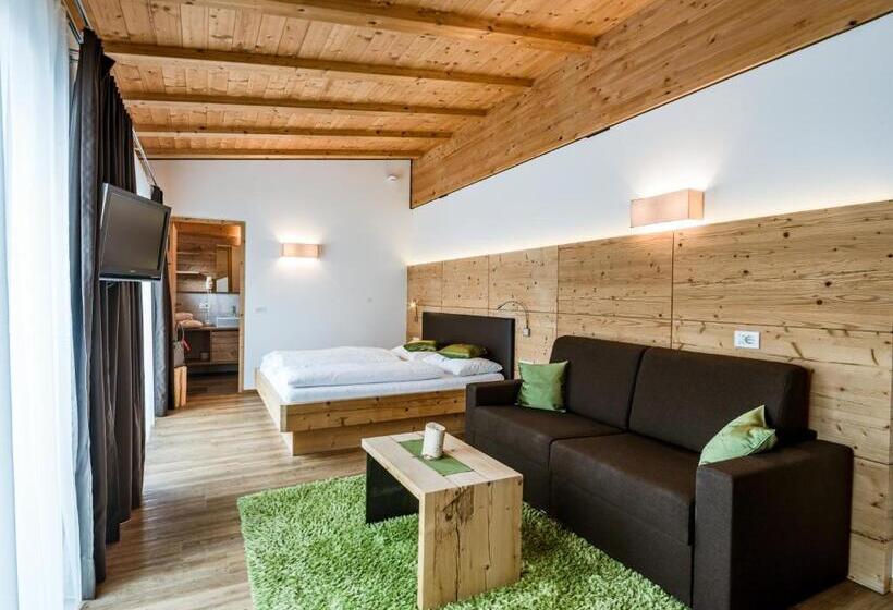 Garni Hotel Mezdi