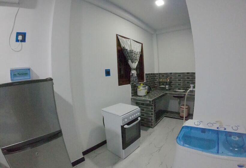 Girilena Guest House