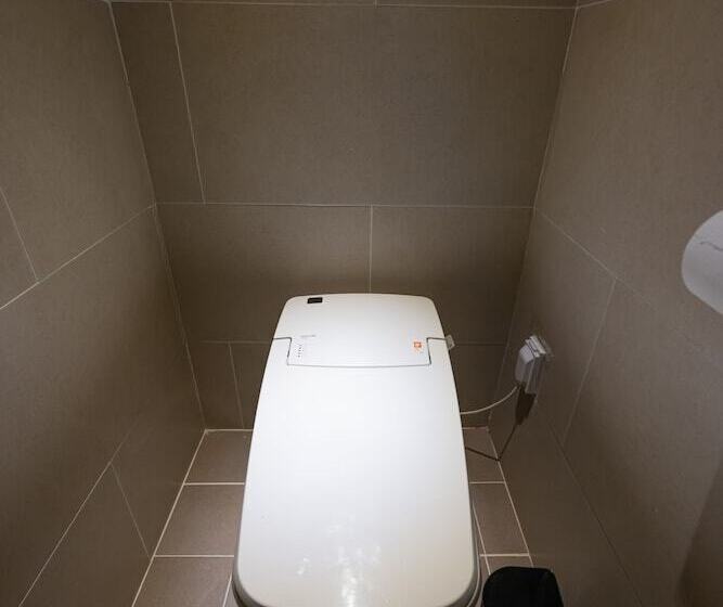 Hound Hotel Seomyeon Beomcheon