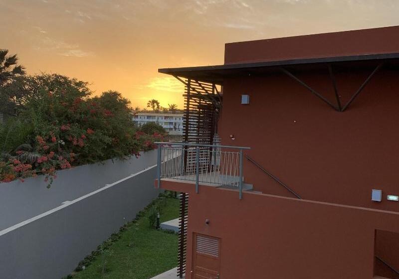 هتل African Princess Beach