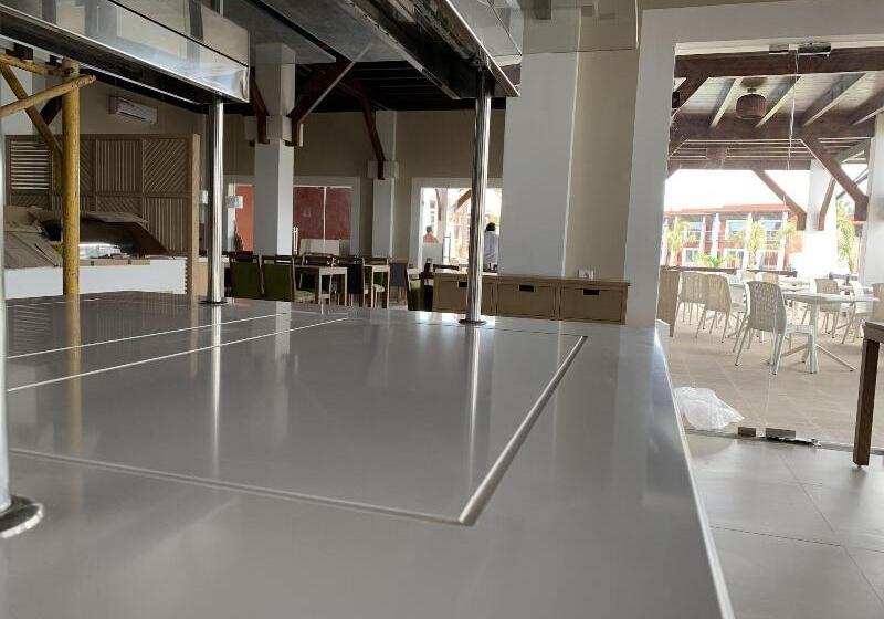 هتل African Princess Beach