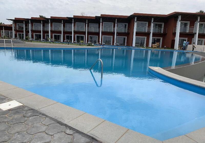 هتل African Princess Beach