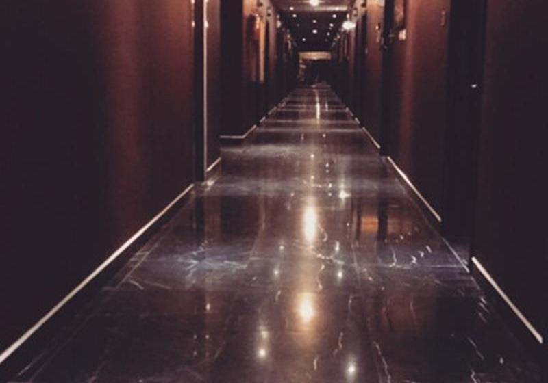 호텔 Alsaab Suites