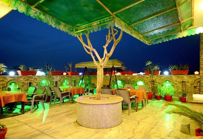 ホテル Aman Homestay, A Boutique