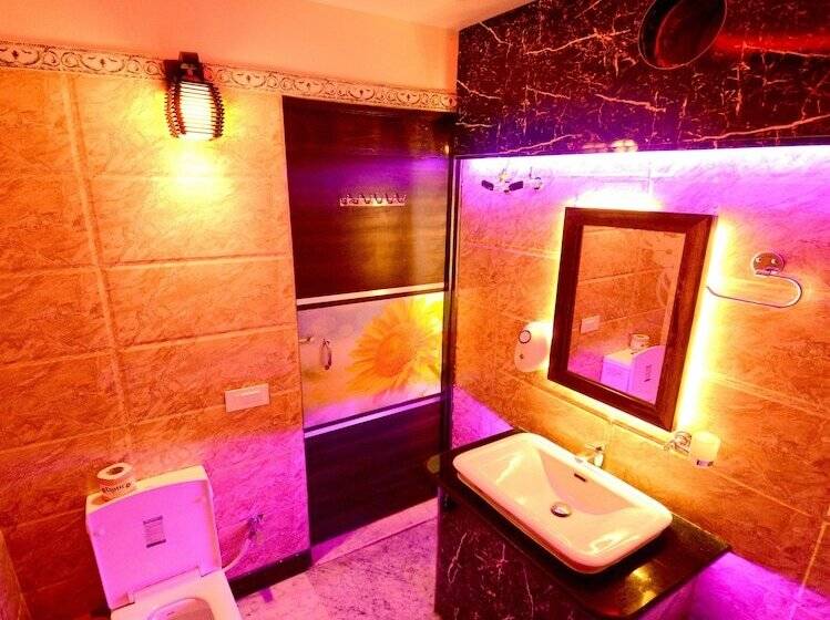 ホテル Aman Homestay, A Boutique