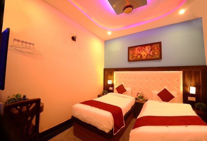 ホテル Aman Homestay, A Boutique