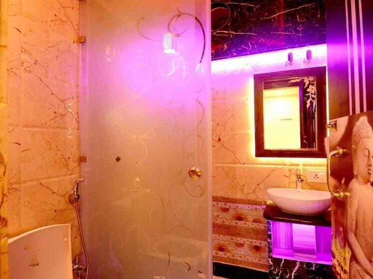 ホテル Aman Homestay, A Boutique