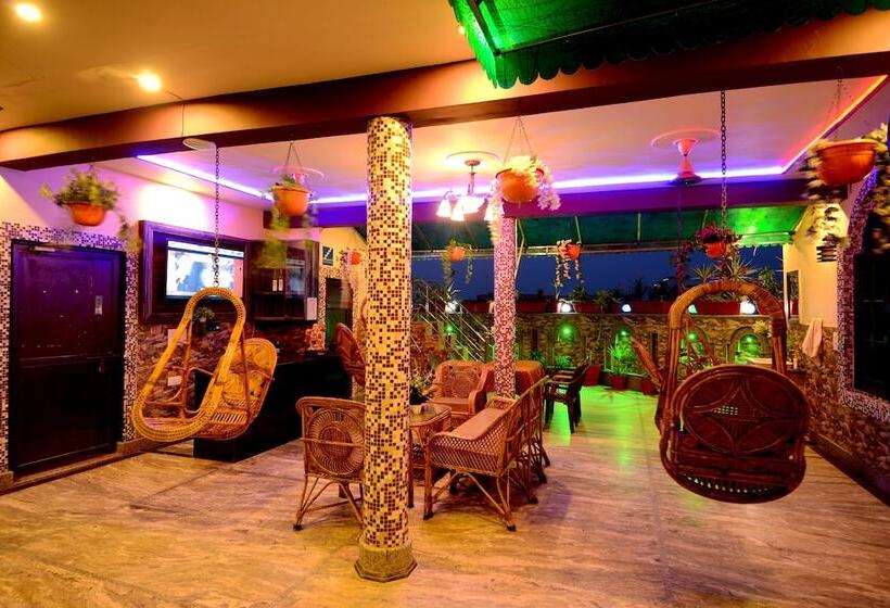 ホテル Aman Homestay, A Boutique