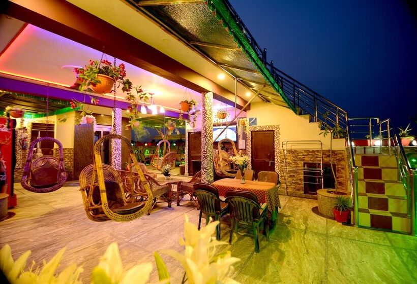 ホテル Aman Homestay, A Boutique