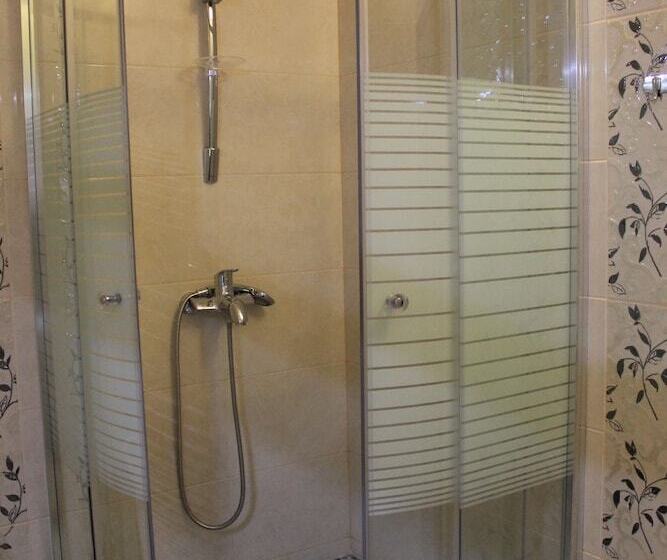 בית מלון כפרי Ani