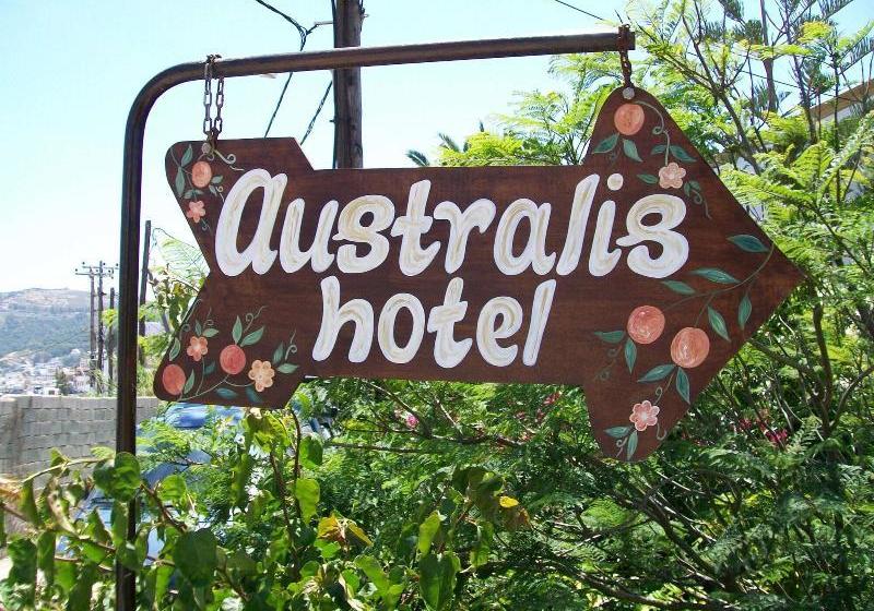 Отель Australis